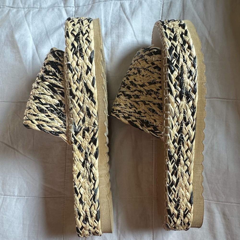 Beach by Matisse Pacific Sandal/slide in Cream & Black Size 10 - Picture 2 of 6